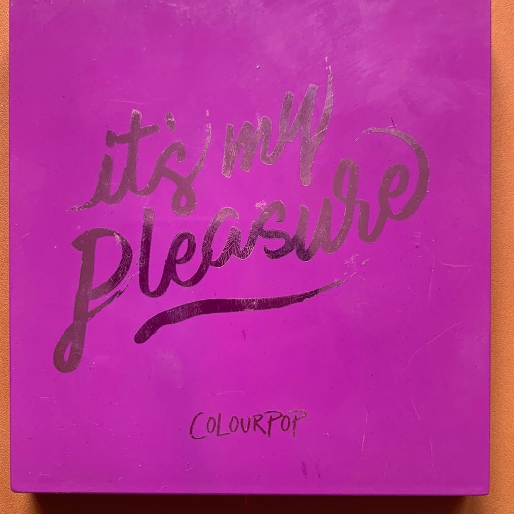 Colour pop it’s my pleasure palette